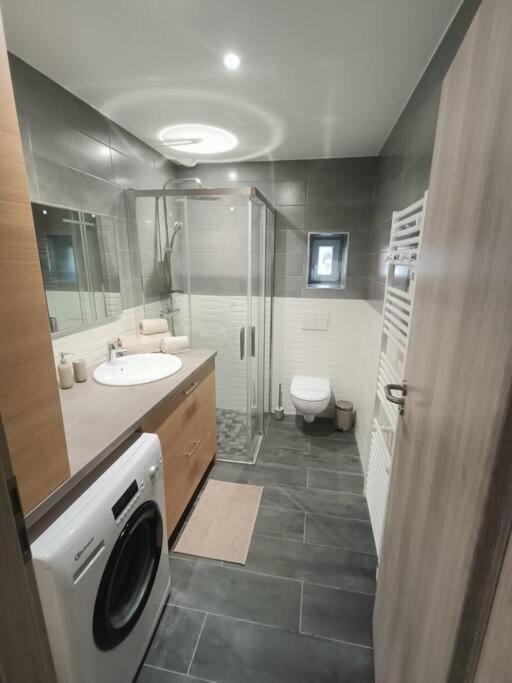 Superbe Appartement Neuf Et Cosy 77 M2 Villers-le-Lac Zewnętrze zdjęcie